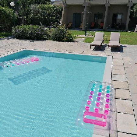 Endless Summer Pool Flat Ixia (Rhodes) Exterior foto