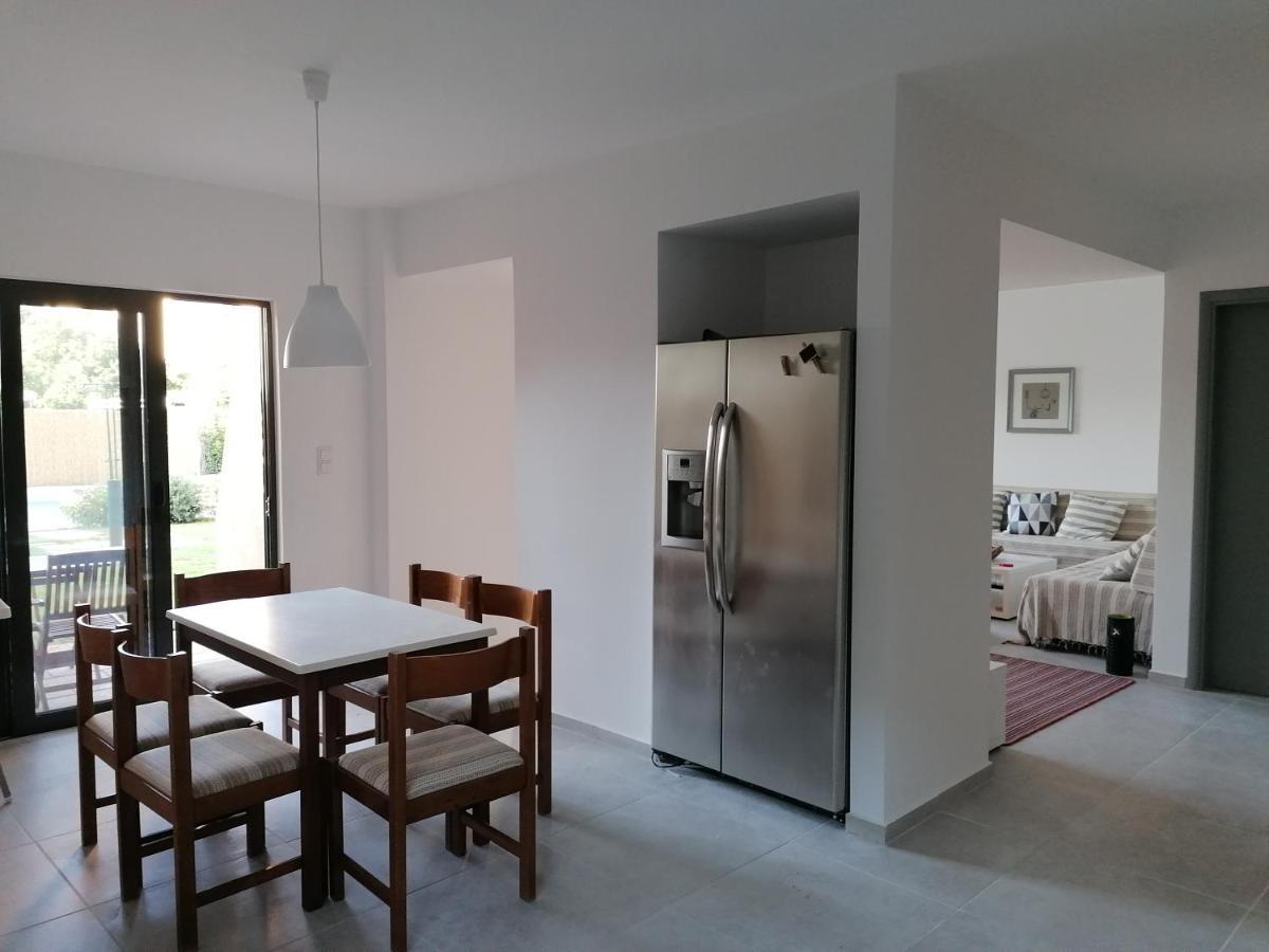 Endless Summer Pool Flat Ixia (Rhodes) Exterior foto