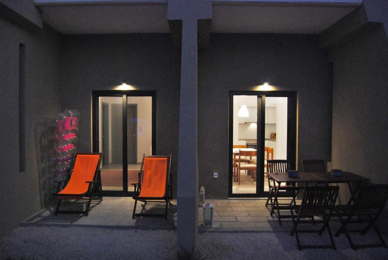 Endless Summer Pool Flat Ixia (Rhodes) Exterior foto